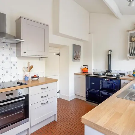 Holiday home Toby's