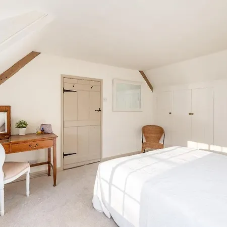 Holiday home Toby's Slingsby